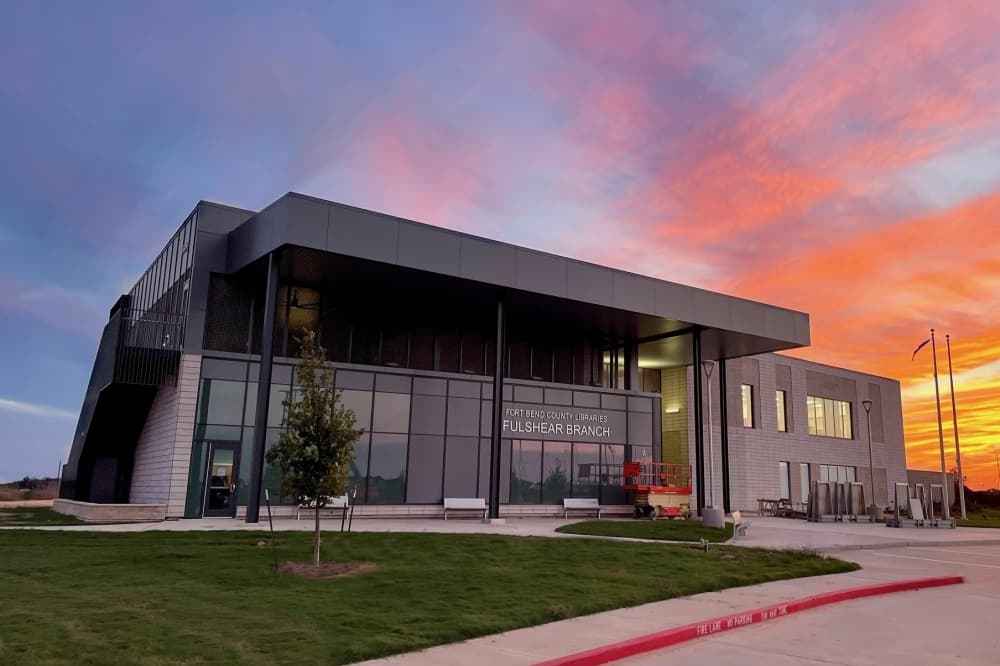 Fulshear Branch Library suffers weather-related issues, temporarily closes