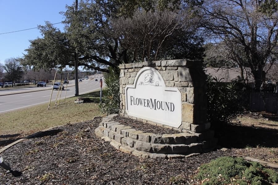 Flower Mound council gives direction on amendment