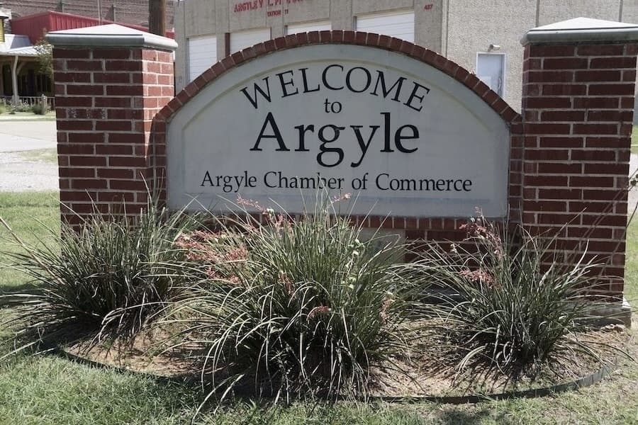 Town leaders hear schedule for mixed-use development Argyle Landing