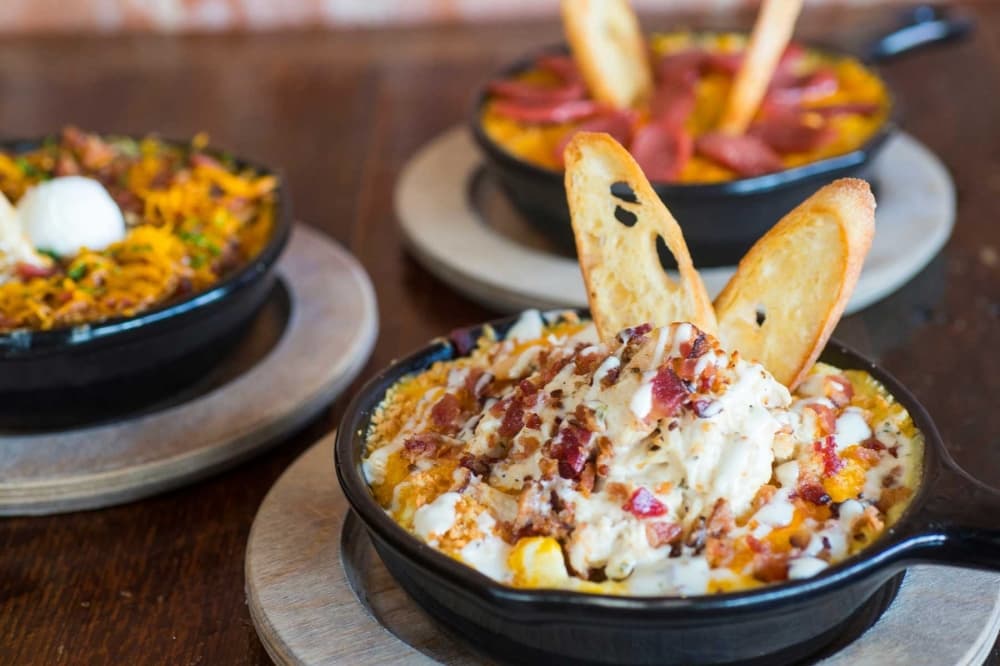 Macaroni and cheese shop opens at Kalahari in Round Rock