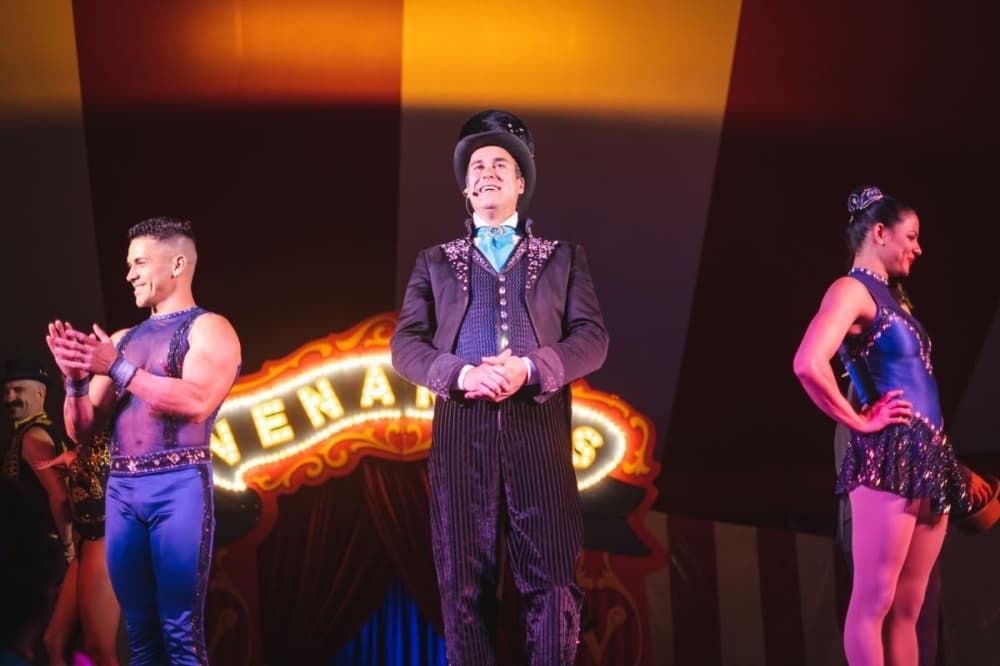 the players from Venardos Circus take a bow