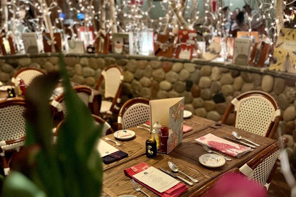 Table set up 