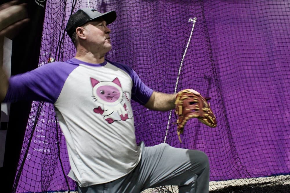Jim Squires pitching
