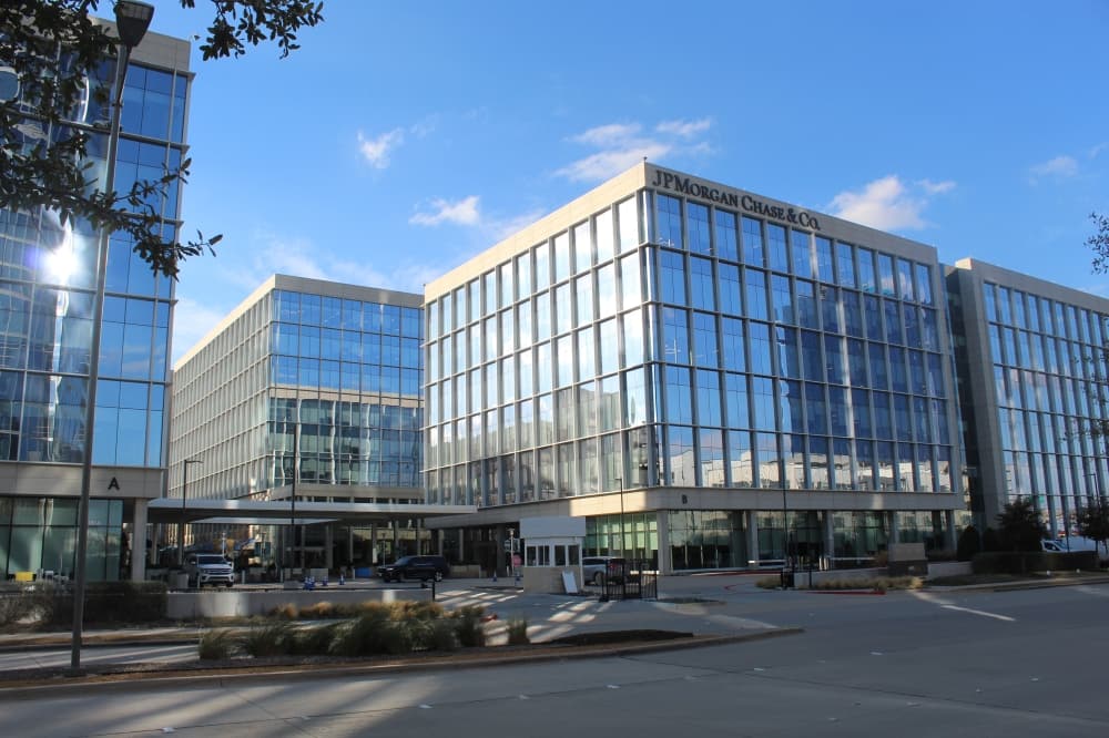 Large companies continue to set up headquarters in Plano