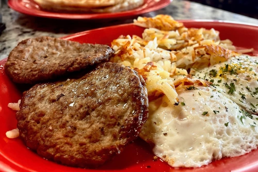 Hippo Cafe reaches 5-year mark in Hutto