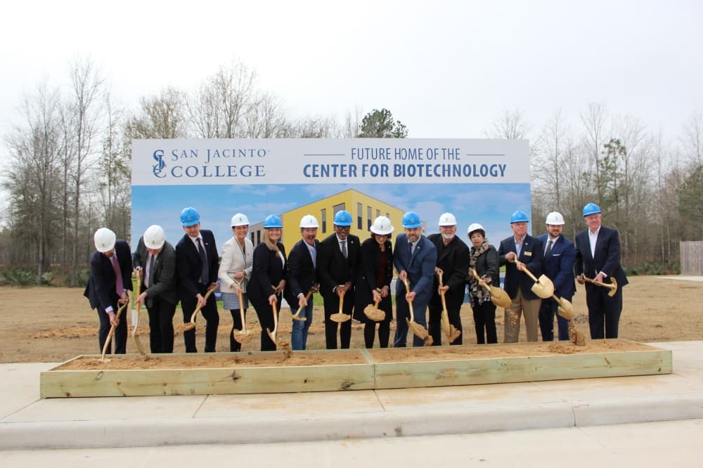 San Jacinto College launches biotechnology center, program
