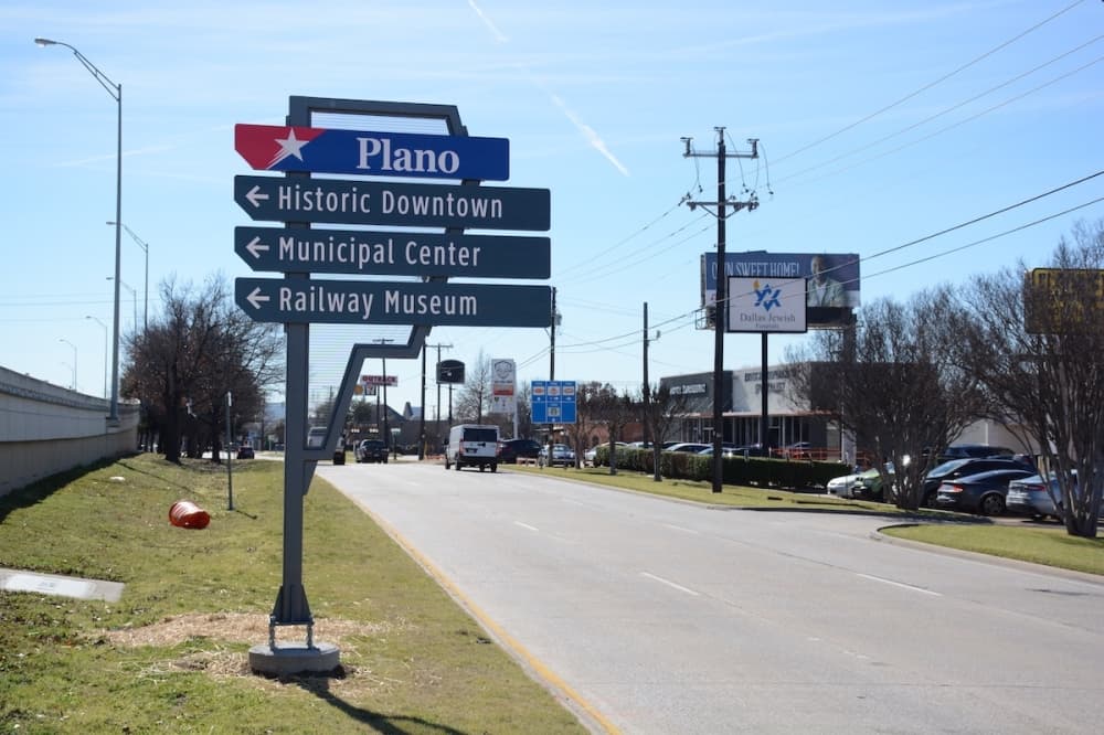 Plano wayfinding sign installation finishing Feb. 9