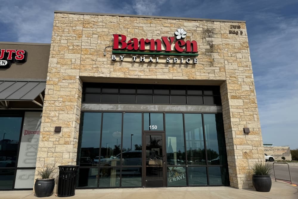 New Thai restaurant BarnYen now open in Pflugerville