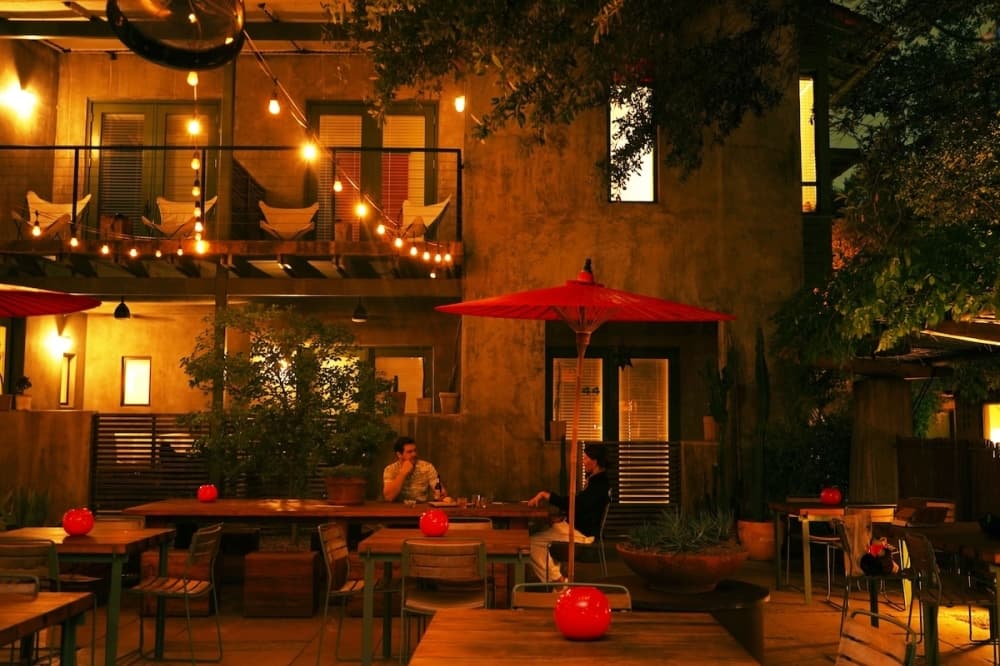 Puppies, parties, pop-ups: 9 Valentine's Day events to check out in Austin, Bastrop