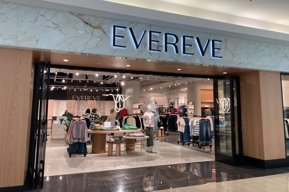 Evereve offering women’s apparel in Stonebriar Centre