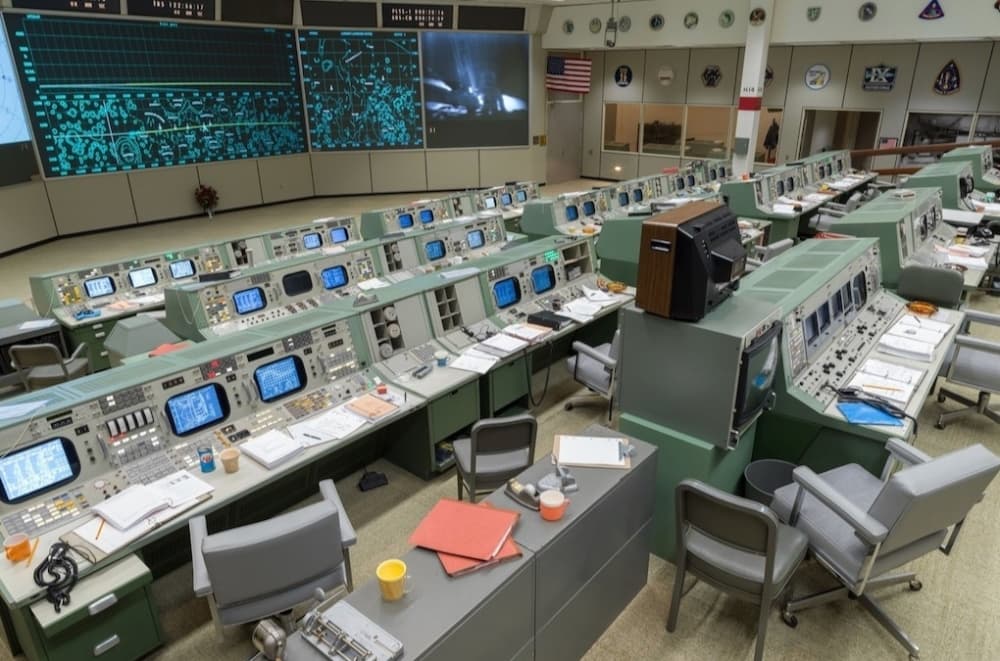 NASA begins simulated Mars mission