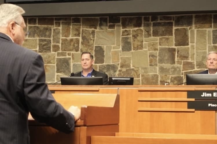 Flower Mound mayor, Place 4 seat to have election