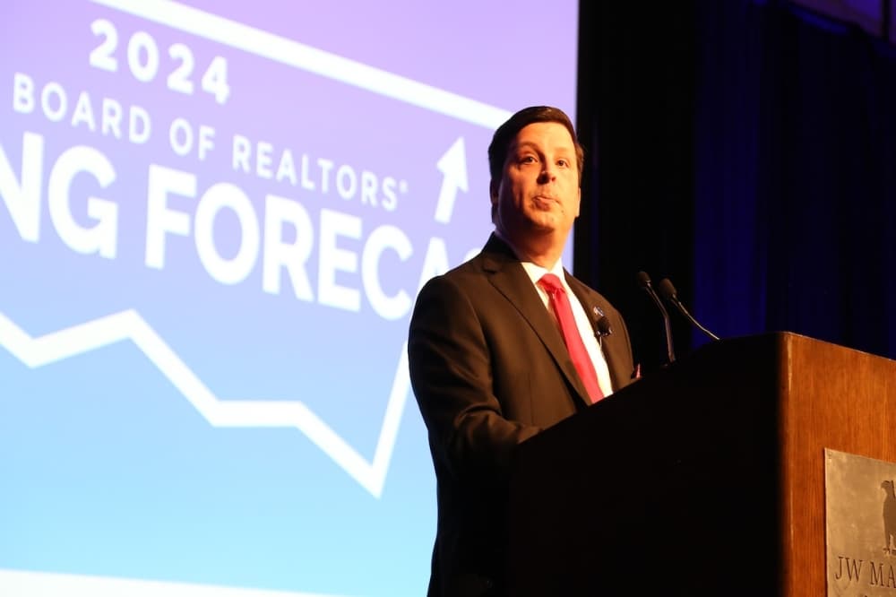 San Antonio realtors event offers mixed housing forecast