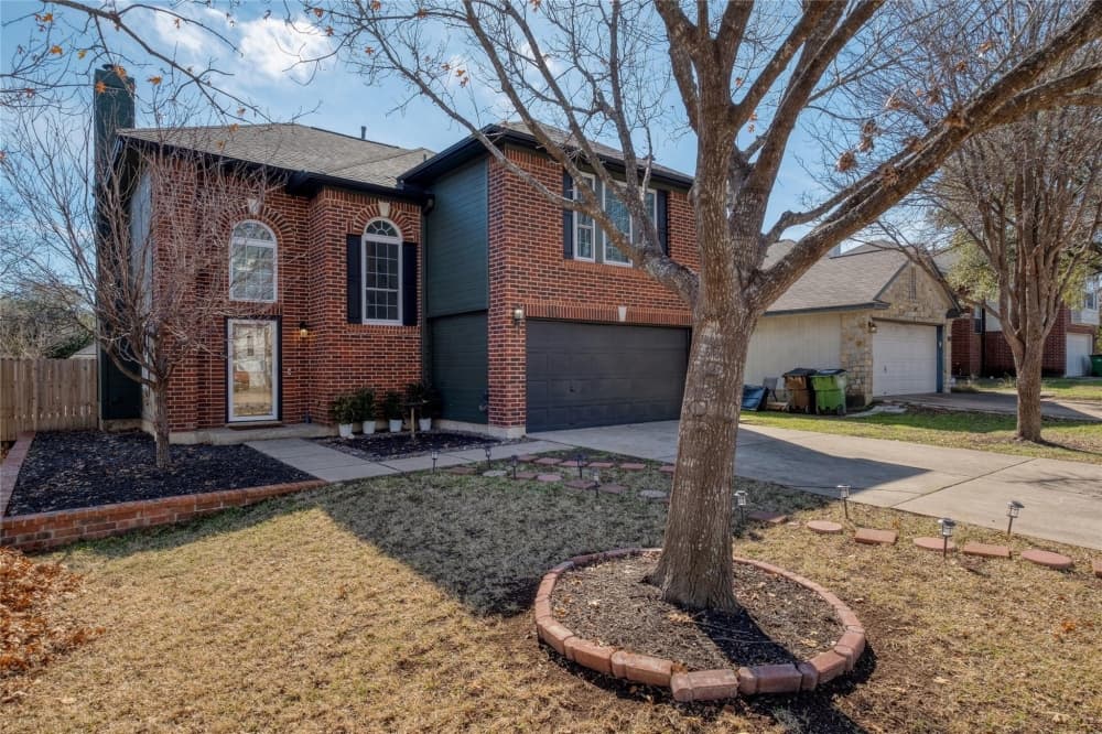 The Settlement neighborhood features single-family homes near Meadow Lake Park