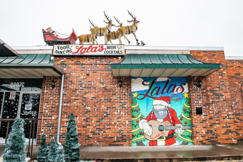 A new barbecue truck, pickleball bar and 8 other South Austin business updates