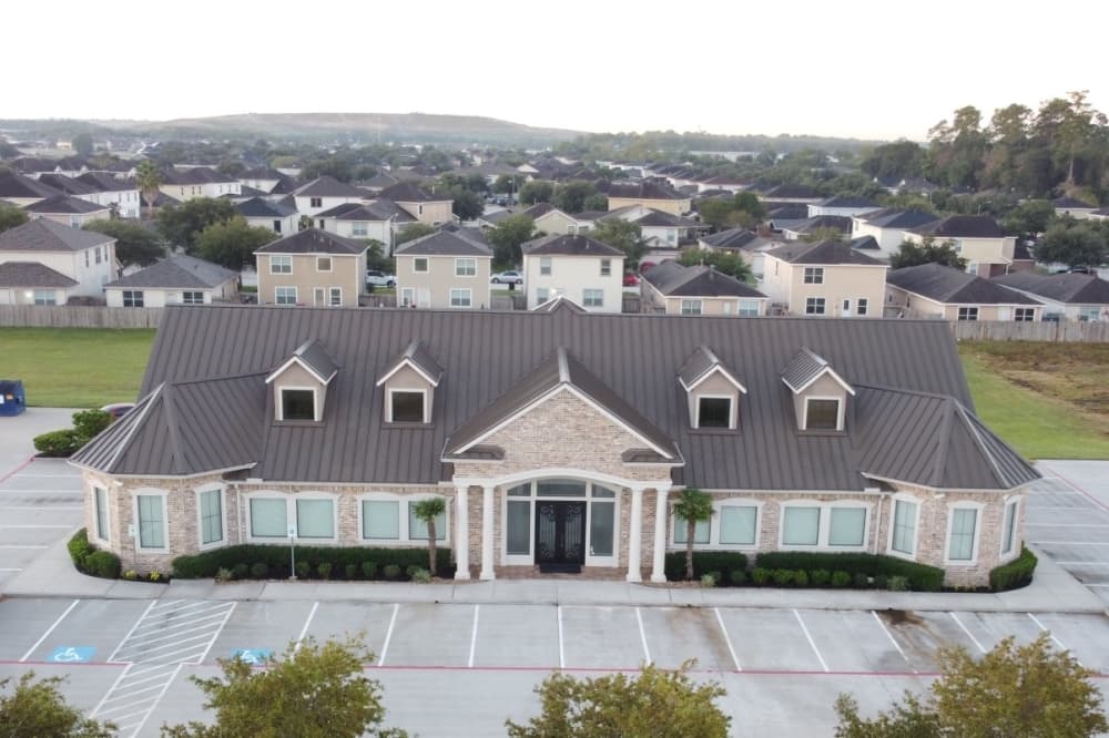 CareNet expands reach with new center in Humble