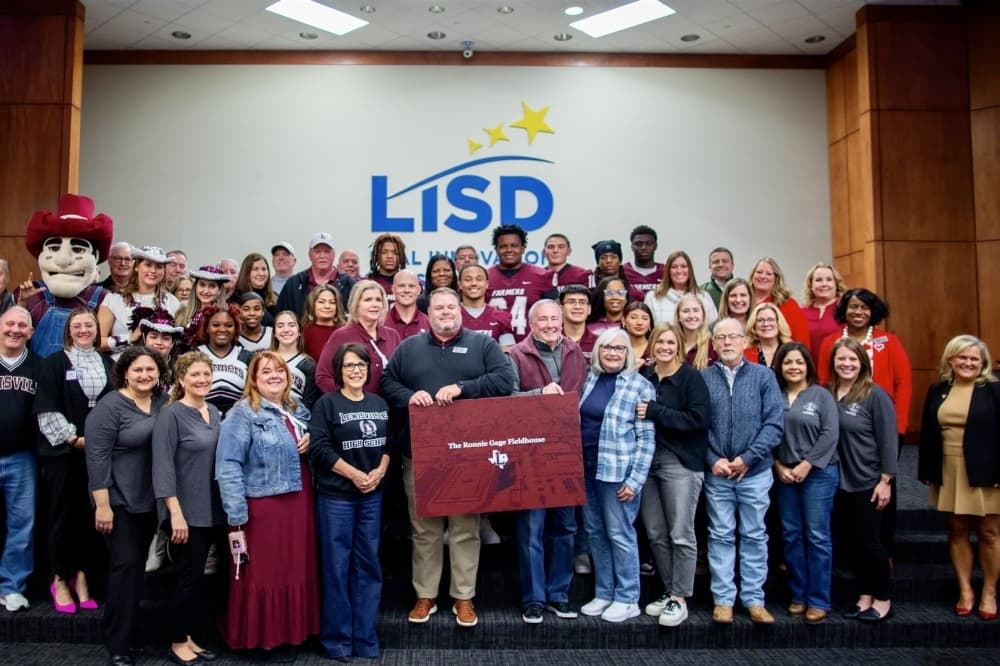Lewisville High School to rename football field house in honor of former coach Ronnie Gage