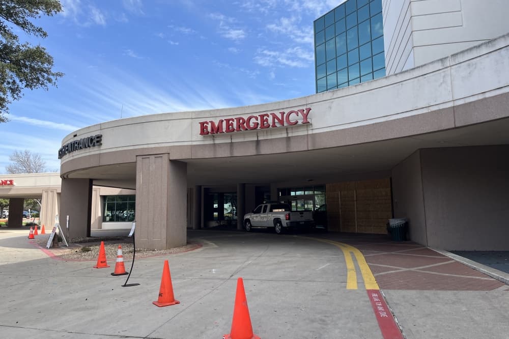Deadly hospital crash prompts Austin to require safety barriers