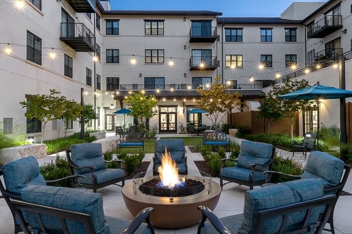 Grand Living at Georgetown provides personalized care, community connection