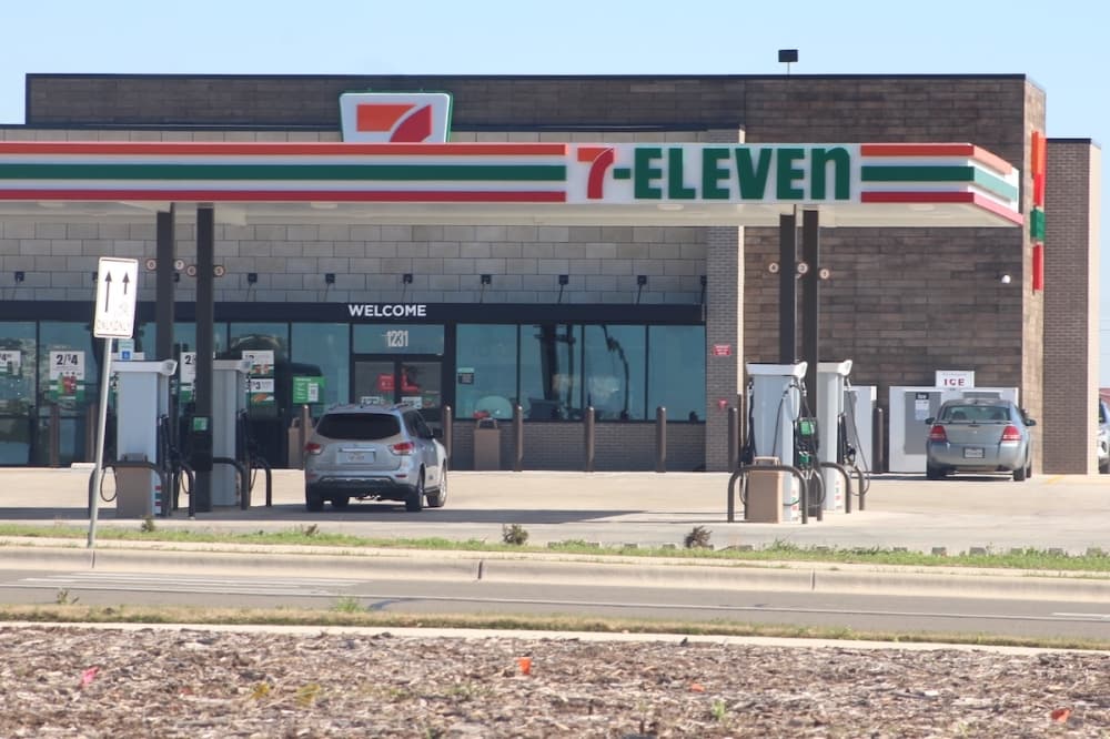 New 7-Eleven gas station, convenience store now open in San Marcos