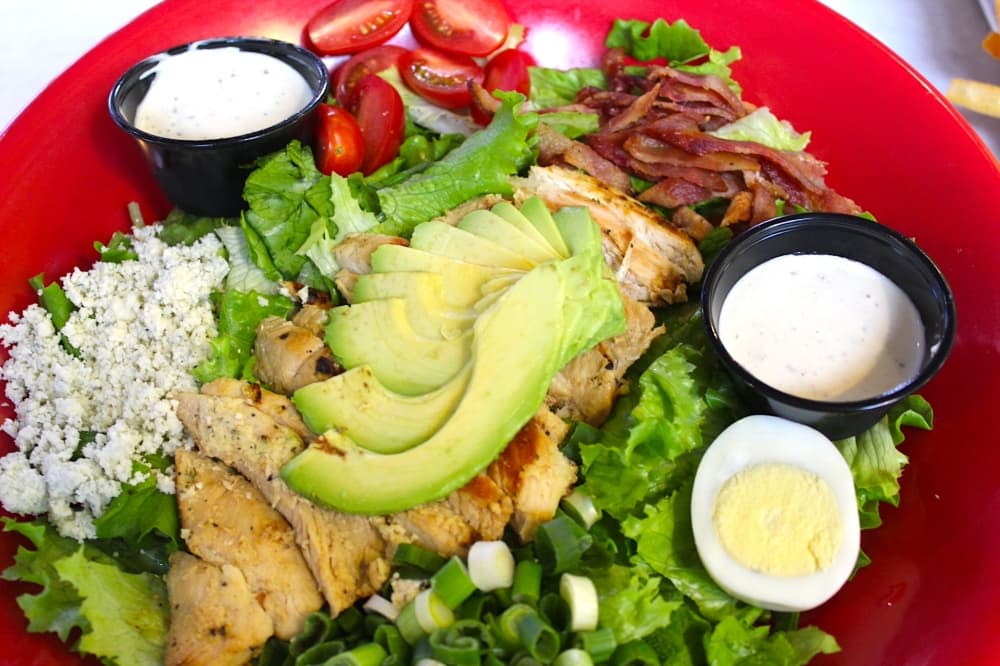 Big’z Burger Joint: Owners focus on pride at North San Antonio eatery