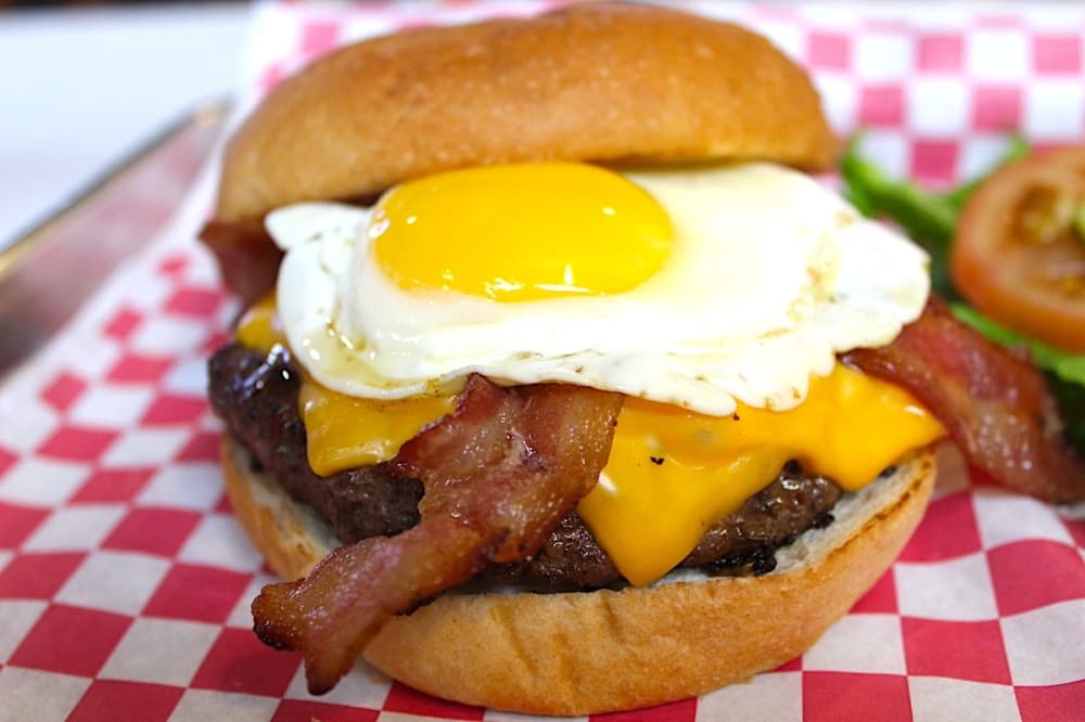 Big’z Burger Joint dirty Big'z Famous burger