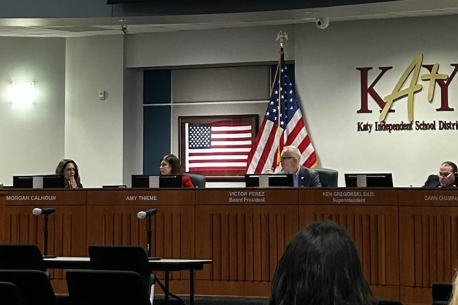 Katy ISD board set to vote on resolution not to change district policy regarding chaplains