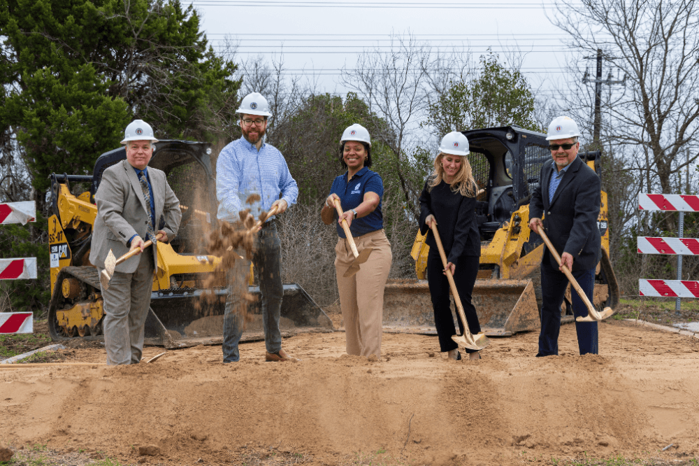 Crews break ground on East Braker Lane extension project in North Austin
