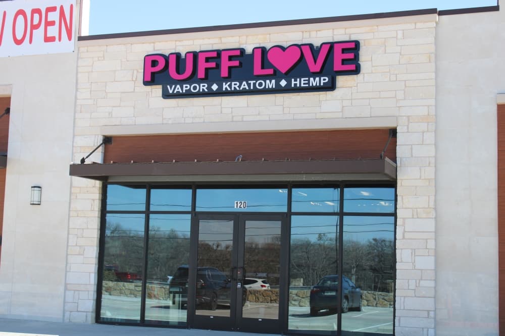 Puff Love now selling vaporizer accessories in Frisco