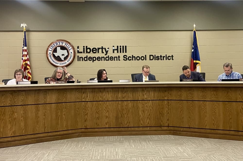 Liberty Hill ISD board passes resolution against new A-F accountability rating system