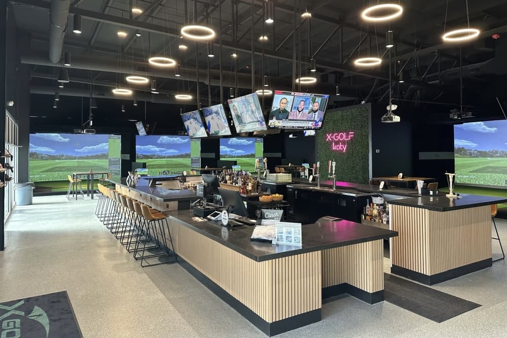X-Golf franchise brings innovative golf simulators to Katy