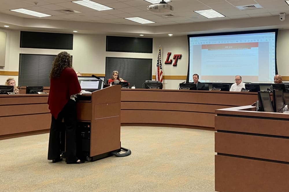 Lake Travis ISD considers improving parental access to library books online