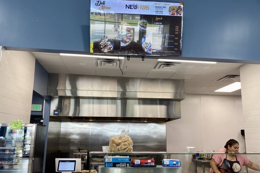 Neu Hub Deli now open in Bastrop