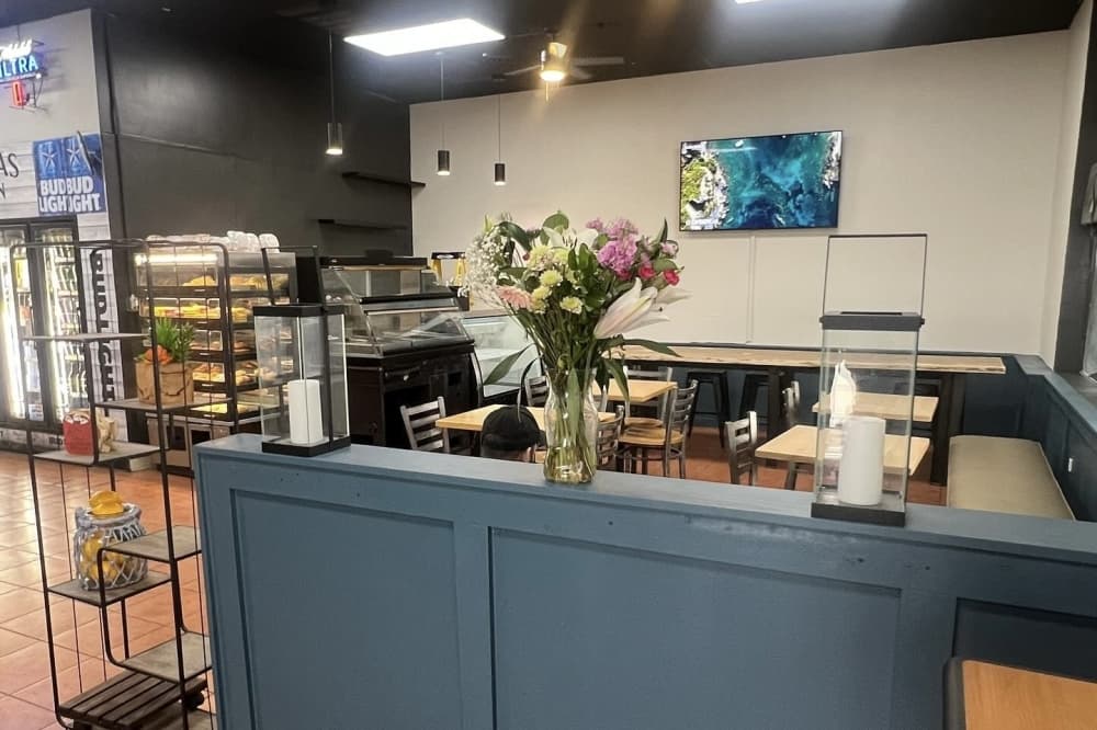 Supreme Cafe to offer breakfast tacos, more inside north Frisco market