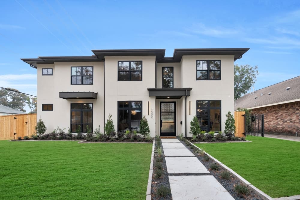Jamestown Estate Homes makes custom, dream homes come true in The Heights, Montrose