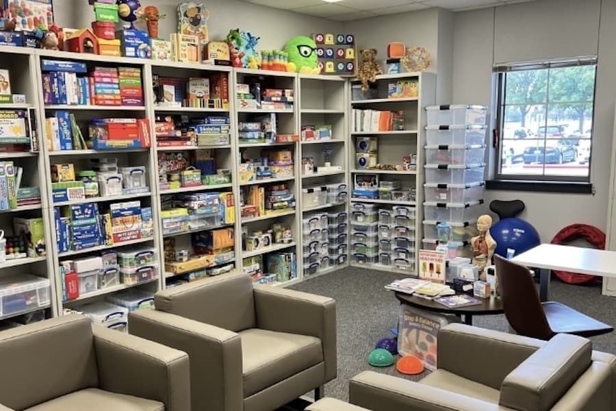 Frisco ISD reopens special needs resource library for parents, teachers