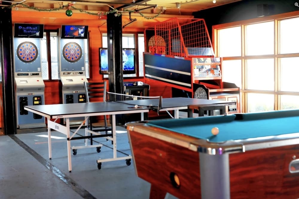Recess Amusement Bar games
