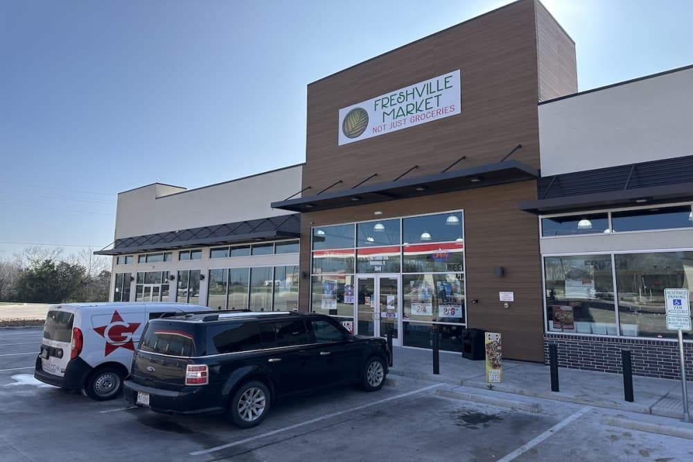 Freshville Market No. 8 now open in Kyle
