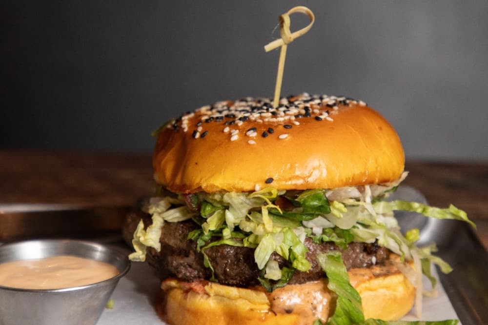 Spectators Bar & Grill scores a 2nd Sugar Land location