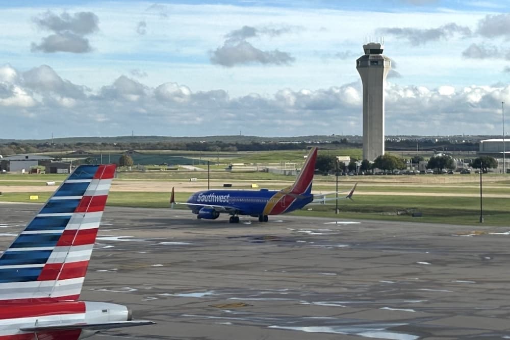 Austin airport to see busy March travel days, officials predict