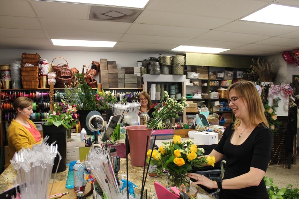 Leslie Hayes found a love for flower design while helping her mom who has over 30 years in the floral industry. (Sarah Hernandez/Community Impact)
