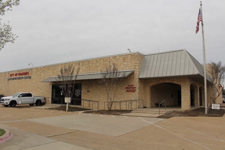 Picture of a police building.