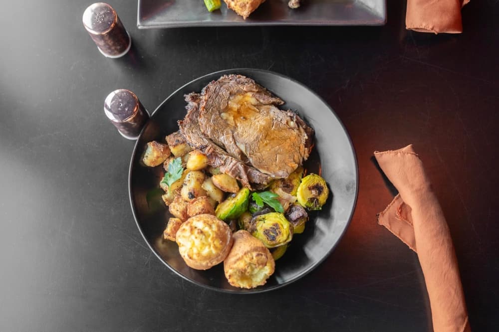roast meat plate
