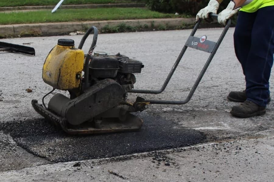 Fort Worth council considers fee to help maintain city's 8,100 lane-miles of roads
