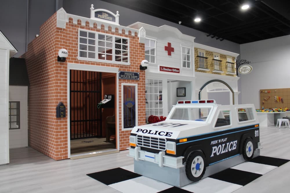 Indoor play area Peek N Play now open in McKinney