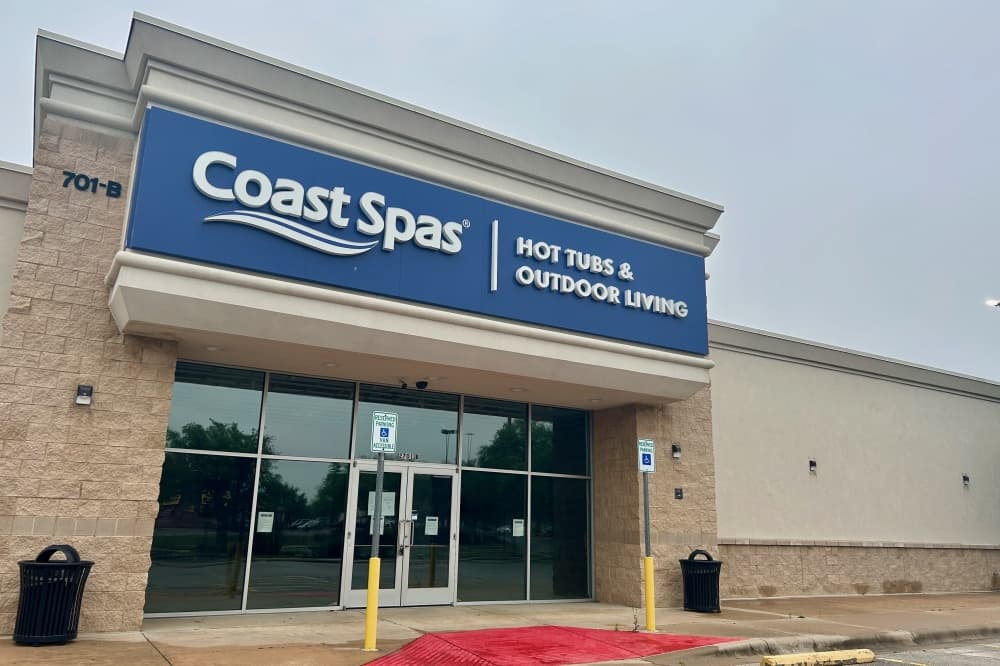 Coast Spas Hot Tubs & Outdoor Living closes Round Rock showroom