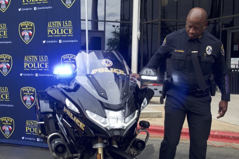 Austin ISD rolls out police motorcycle unit to attract more officers