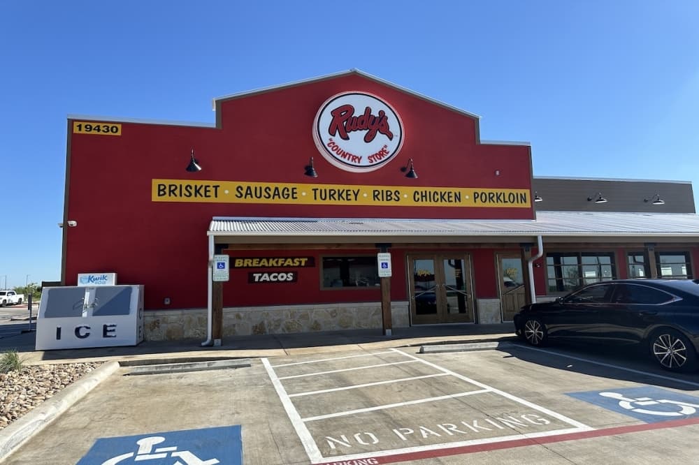Rudy's Country Store and Bar-B-Q now open in Kyle