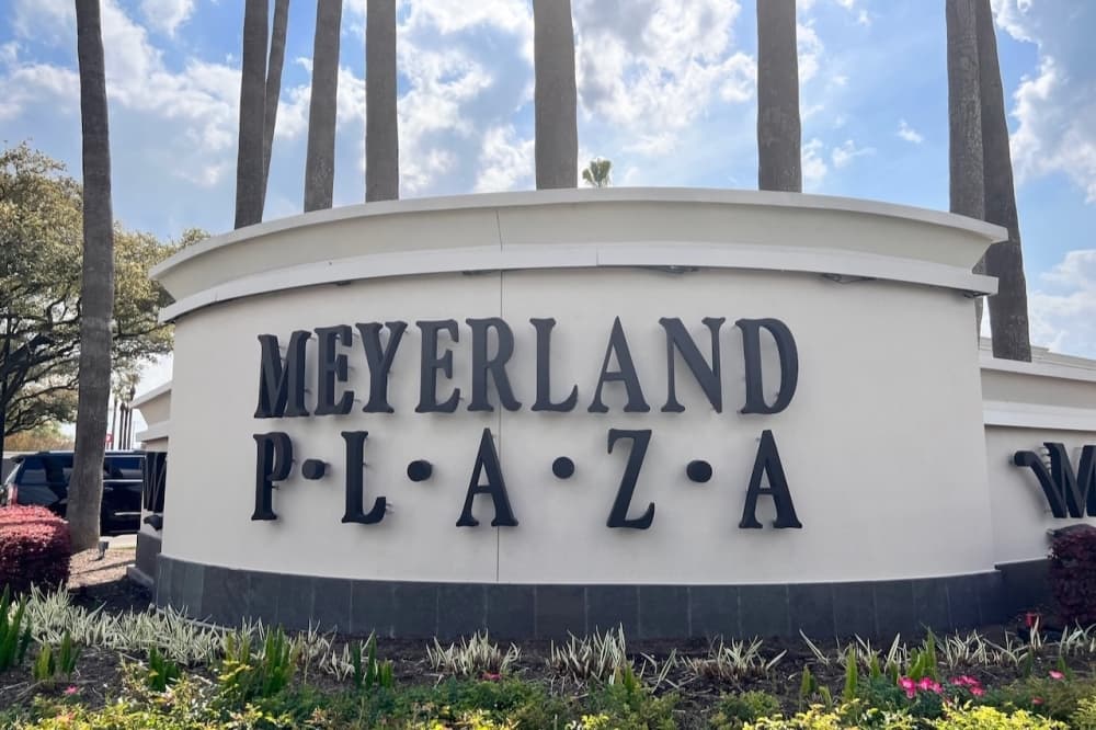 4 businesses recently opened, coming soon to Meyerland Plaza