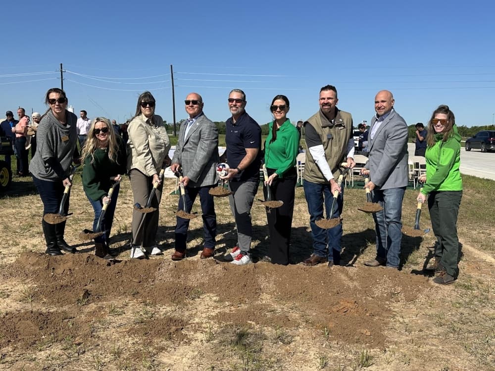 City officials break ground on Eagle Landing Park in Fulshear
